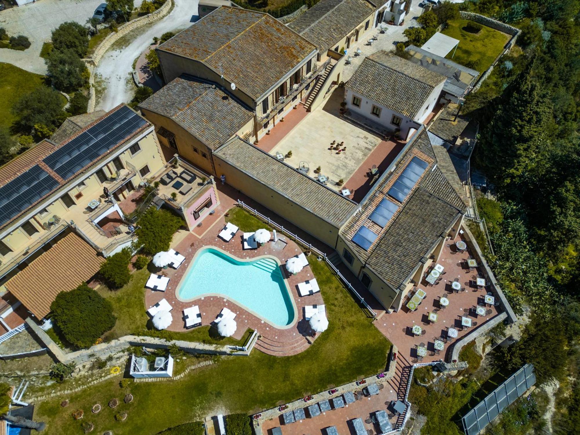 Hotel La Corte Del Sole Lido di Noto Экстерьер фото